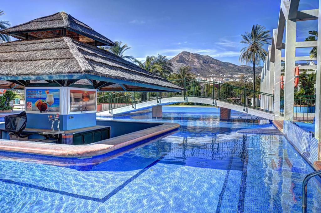 Apartamento vacacional frente al mar